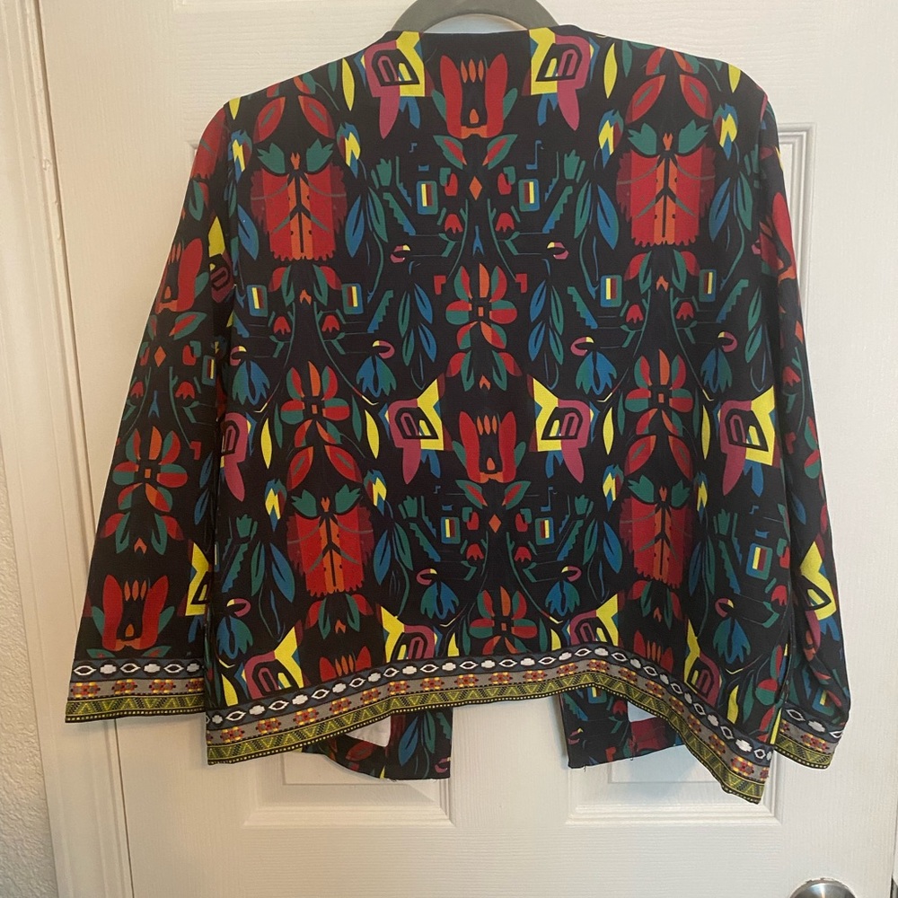 Abstract floral jacket - Picture 2 of 4